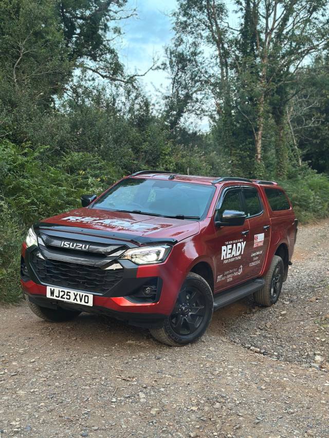 2025 Isuzu D-max 1.9 V-Cross Double Cab 4x4