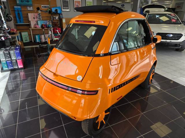 2025 Micro Microlino 10.5kWh Medium Range Auto 2dr LHD