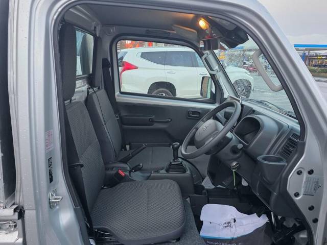 2024 Mitsubishi Canter 0.7 MINICAB TRUCK 4WD